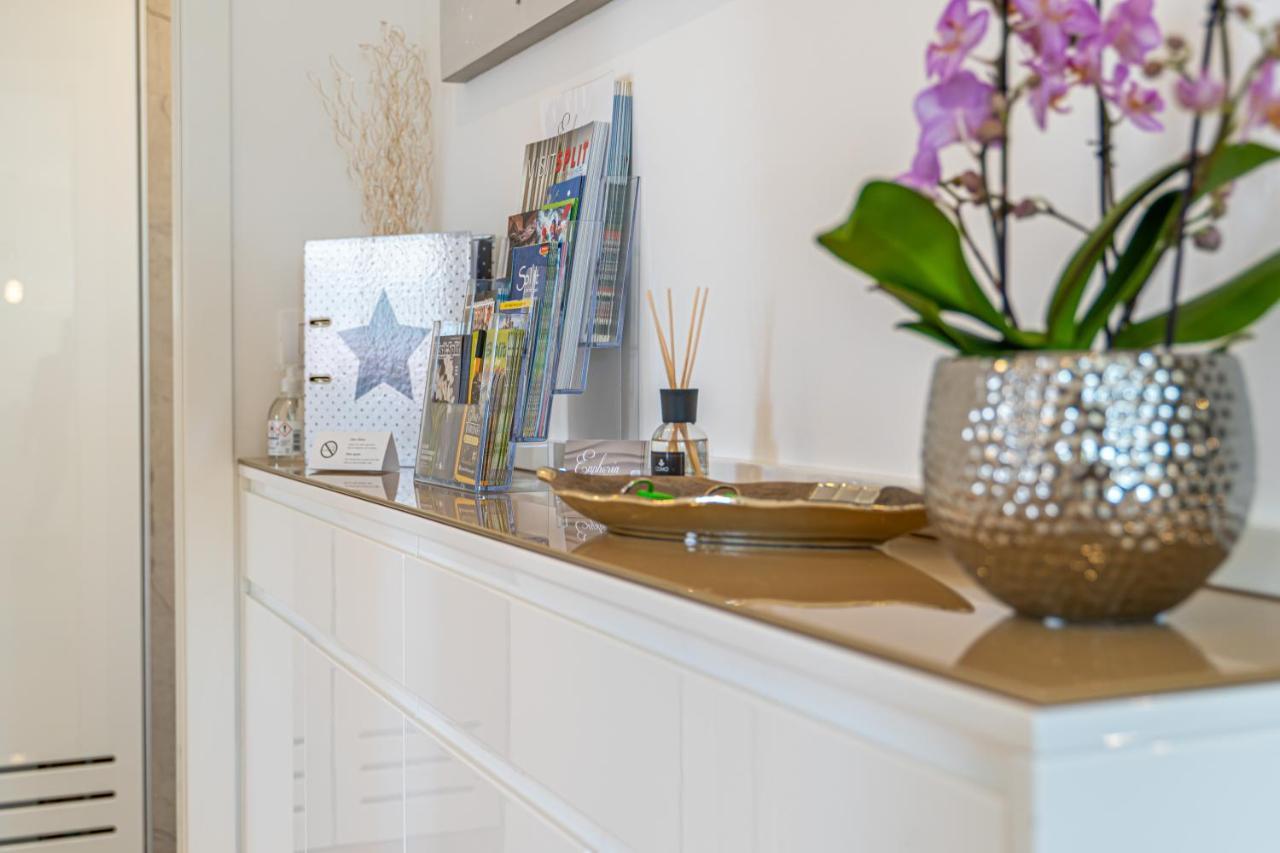 Euphoria Luxury Apartment สปลิท ภายนอก รูปภาพ