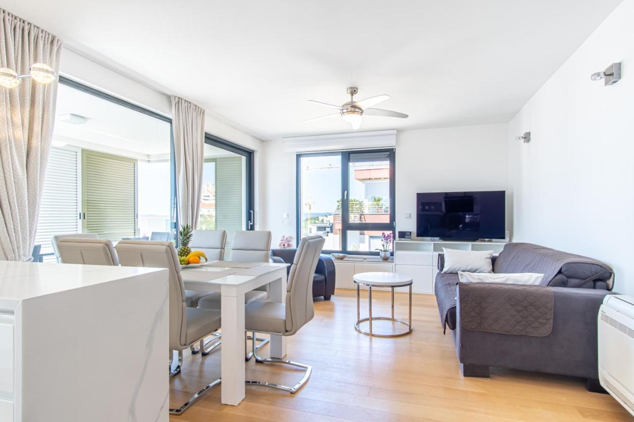 Euphoria Luxury Apartment สปลิท ภายนอก รูปภาพ